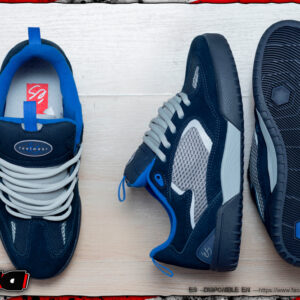 Es skateboarding quattro blue grey