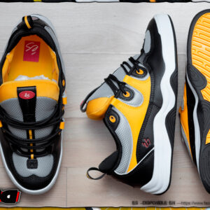 Es skateboarding two nine 8 black yellow